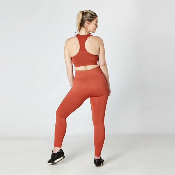 JUSTSTRONG_19.0238405_800