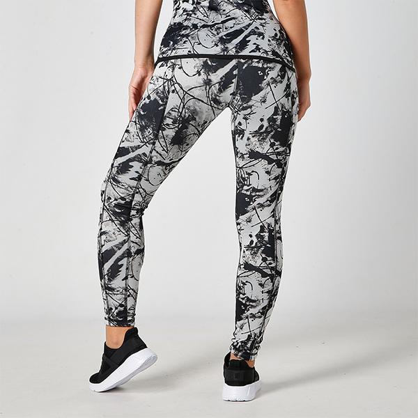 abstract-reversible-just-strong-leggings3