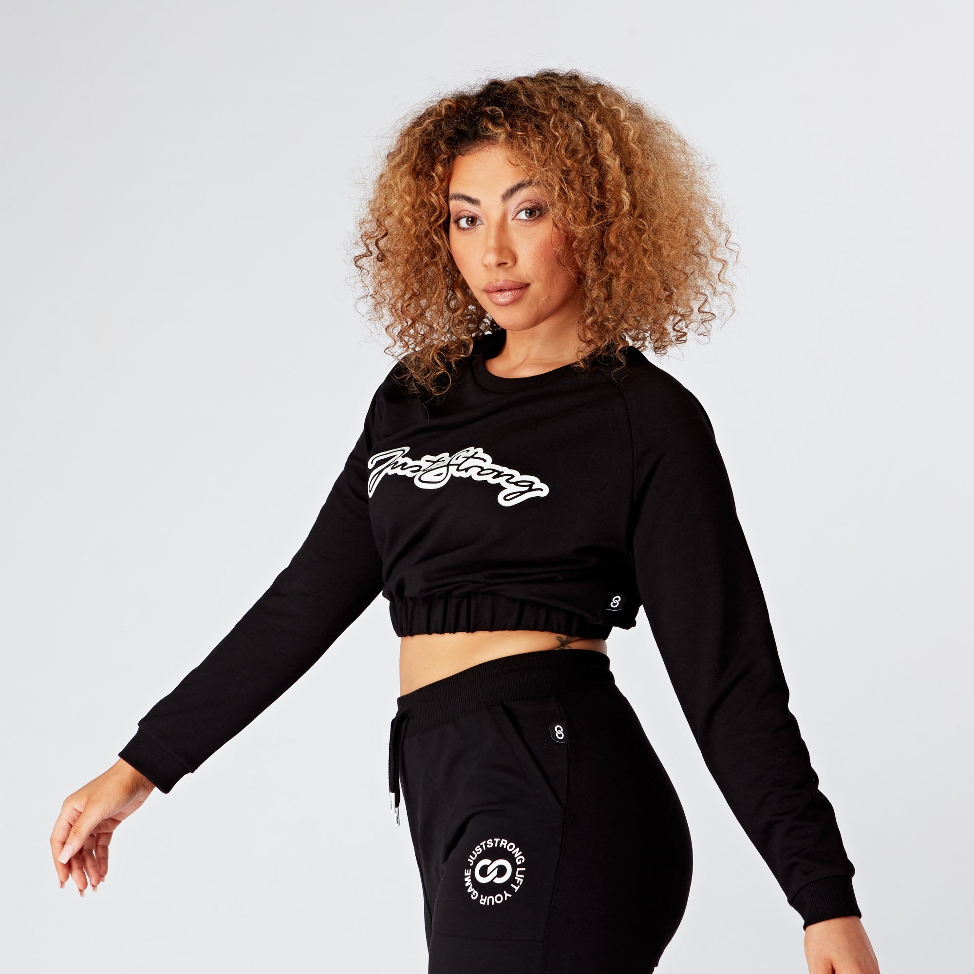 black-crop-crew-sweatshirt-model