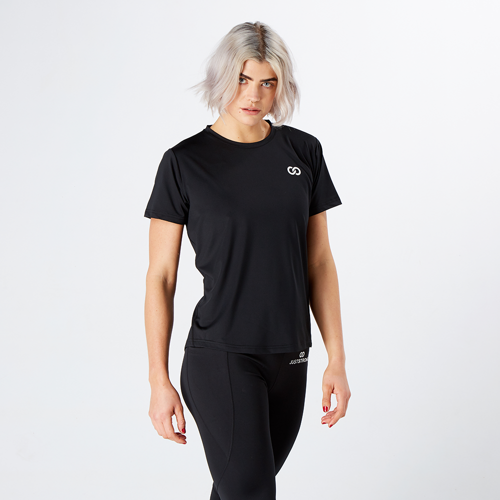 black-training-t-shirt-lifestyle-2