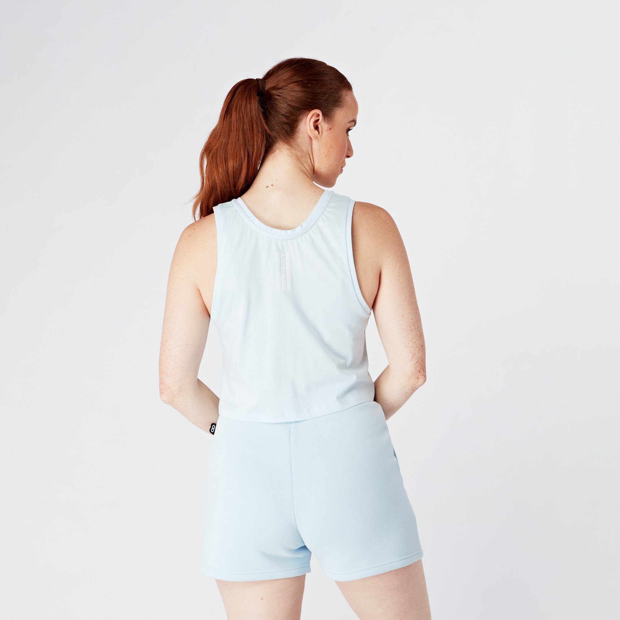 blue-iris-marl-cropped-tank-modle-back