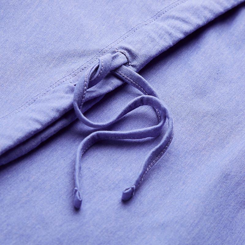 blueiriscroppedteedetail2_3e32944a-9e74-4e3b-95c0-e0b787b9f56e