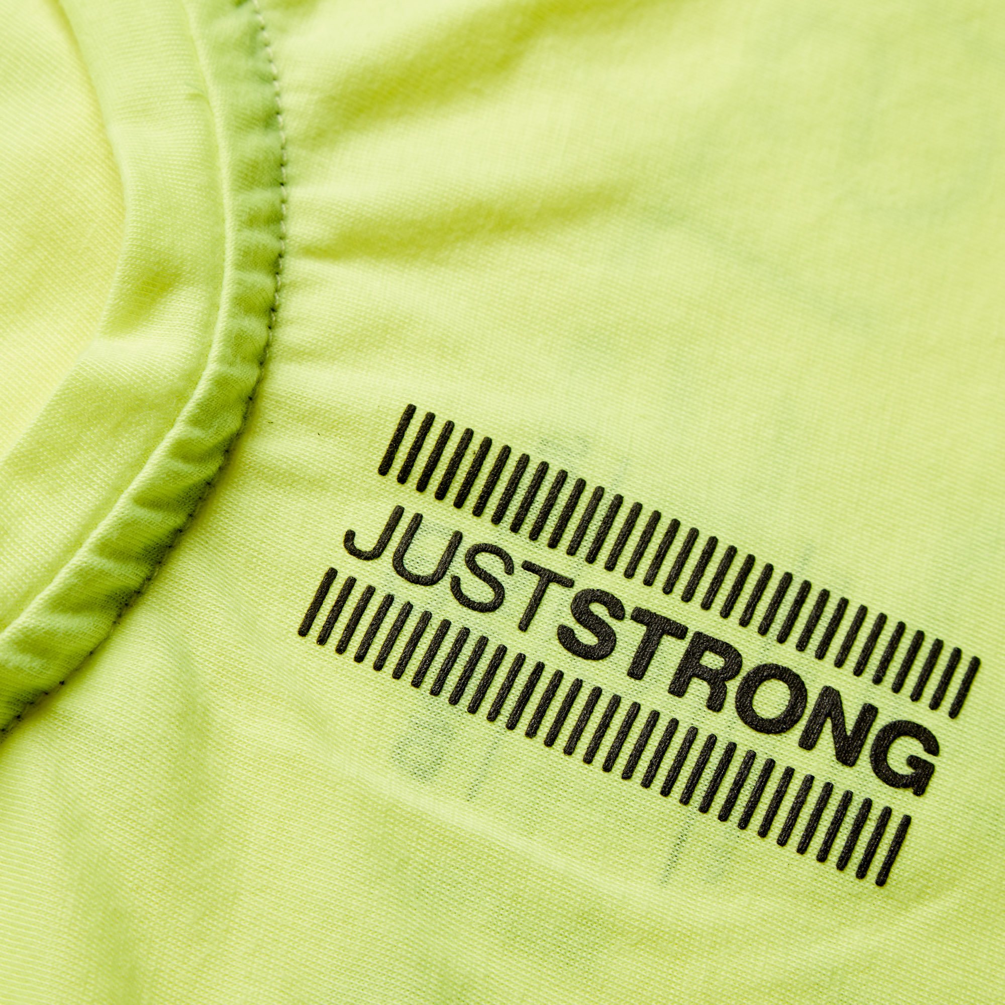 electric-cropped-tank-detail-2