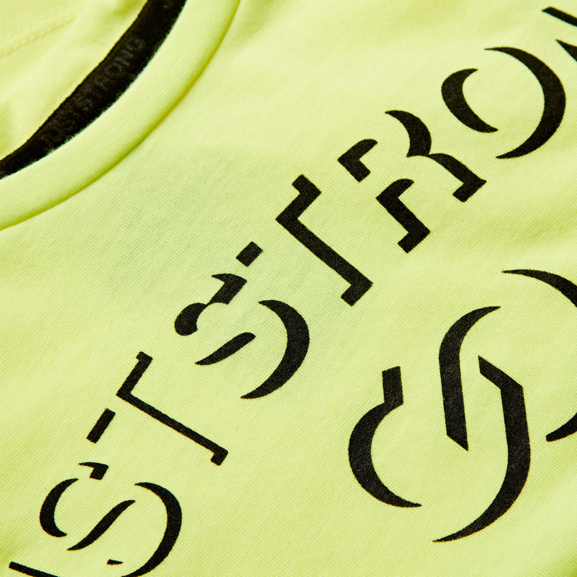 electric-cropped-tank-detail