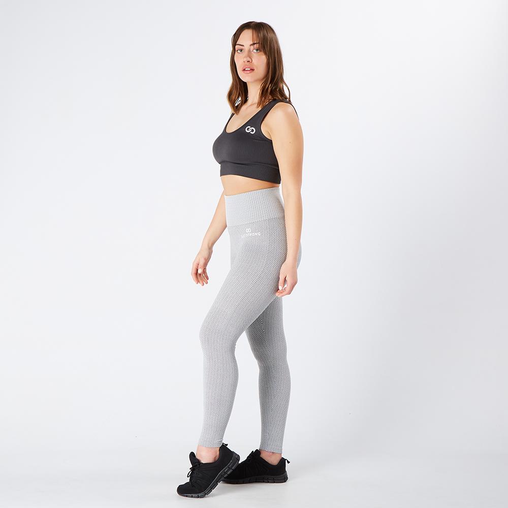 heather-grey-knitted-chill-model-side