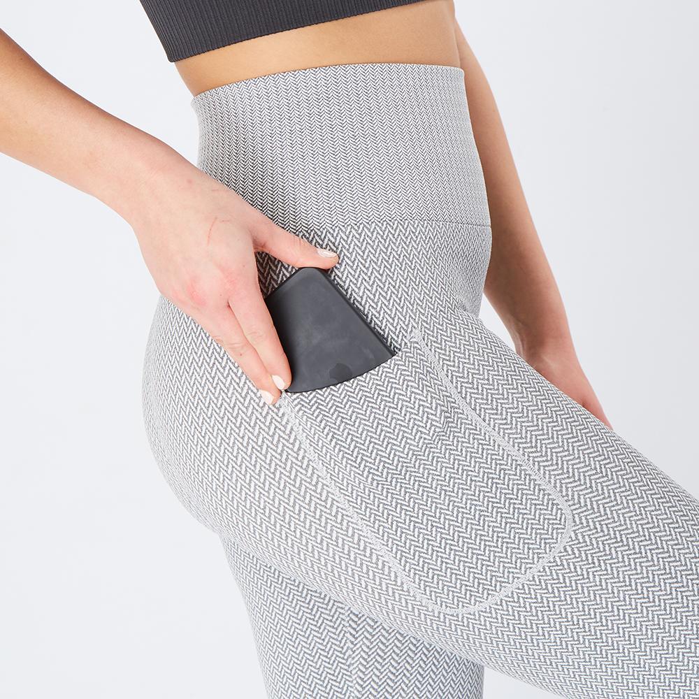 heather-grey-knitted-chill-phone-pocket