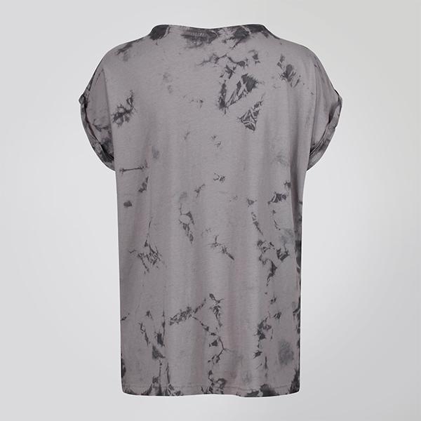 light-baltik-dye-extended-shoulder-tee2