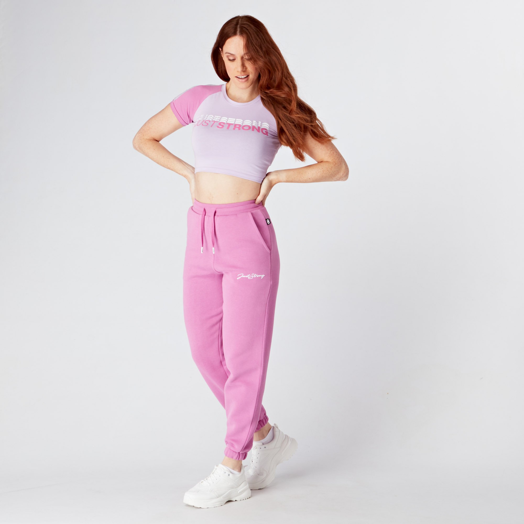 lippy-and-crystal-crop-branded-tee-full-body