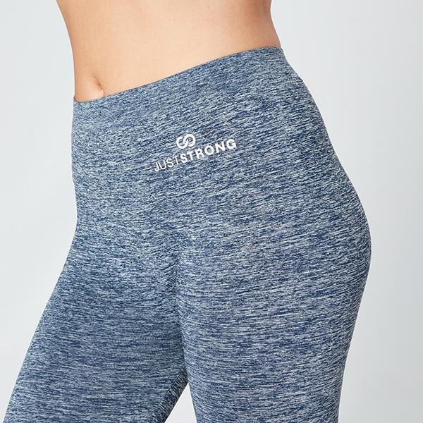 seamless-blue-ombre-capris-5